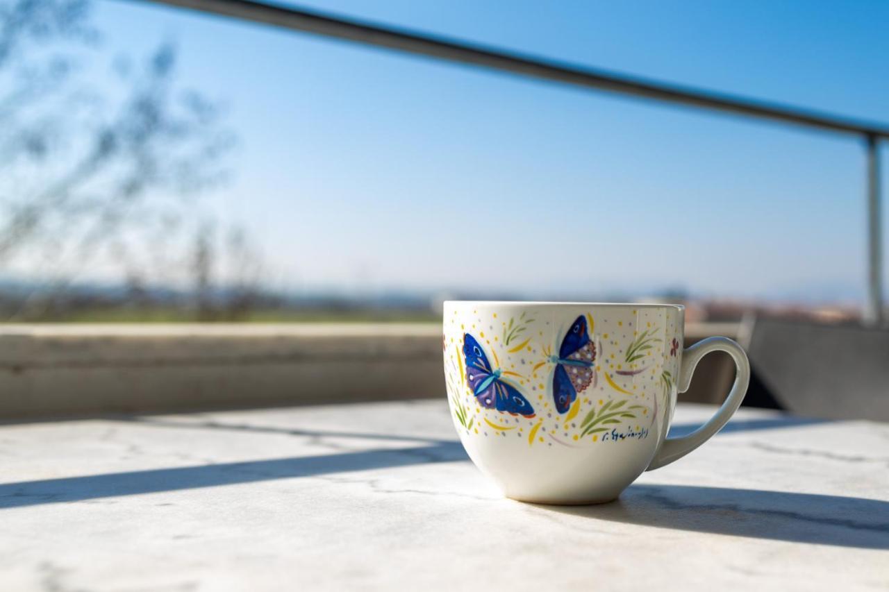 Elia Mini Suites 6 Yenişehir Dış mekan fotoğraf